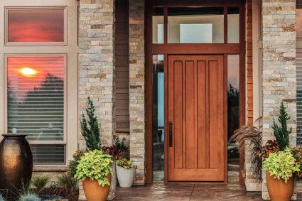 मुख्य द्वार से जुड़े वास्तु टिप्स: सही दिशा और नियम से घर में बढ़ेगी सकारात्मक ऊर्जा और सुख-समृद्धि