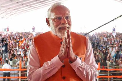 वाराणसी में पीएम मोदी का दौरा: 6300 करोड़ की सौगात के साथ महिला सशक्तिकरण पर बड़ा संदेश