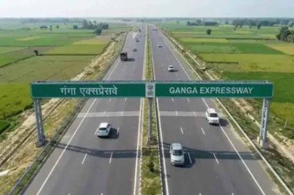 यूपी में विकास की रफ्तार,गंगा एक्सप्रेसवे से 1 ट्रिलियन डॉलर अर्थव्यवस्था का लक्ष्य
