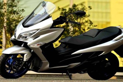 अब स्कूटर में मिलेगा 400 सीसी का पावरफुल इंजन, मुंबई में पेश हुआ नया मॉडल