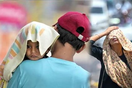 यूपी से पंजाब तक लू का कहर, पारा 45 डिग्री तक पहुंच सकता है; बारिश का भी अलर्ट जारी