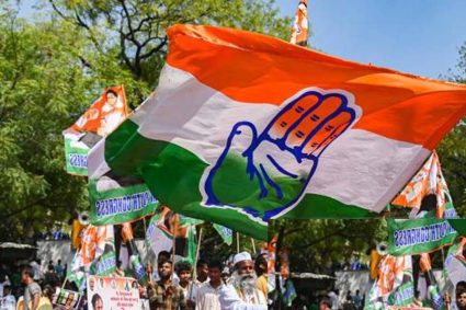 कांग्रेस के कई जिला अध्यक्ष उम्मीदों पर खरे नहीं उतरे, अब दिग्गज नेताओं की कुर्सी पर संकट