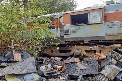 रेलवे की छप्परफाड़ कमाई, कबाड़ बेचकर ₹6,800 करोड़ कमाए, रिकॉर्ड तोड़ा