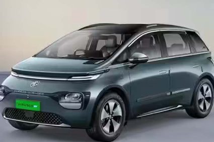 MG Windsor EV का नया Commute वेरिएंट हुआ लॉन्च, जानें कीमत और फीचर्स