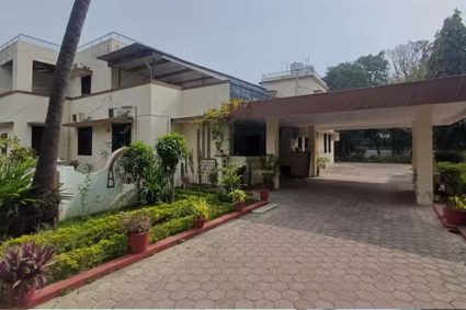 BJP विधायक सहित 6 को बंगला खाली करने का नोटिस, विधायक बोले – CM के पदचिह्नों पर चल रहे, किराया तक नहीं दे रहे मालवीय