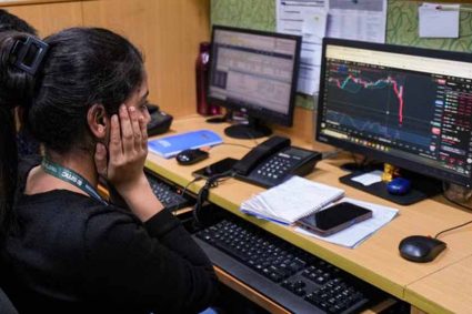 ग्लोबल तनाव के बीच शेयर बाजार में हलचल की आशंका, IRFC से बजाज फाइनेंस तक पर नजर