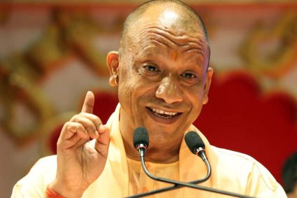 जातिवाद के नाम पर देश को लूटने वाले राष्ट्रद्रोहियों से सावधान रहें: सीएम योगी