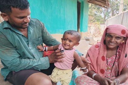 अबूझमाड़ की पारुल को मिली नई ज़िंदगी : प्रोजेक्ट धड़कन बनी नन्ही धड़कनों का सहारा