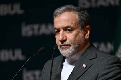 ईरान का अमेरिका को नया ऑफर: पहले स्ट्रेट ऑफ होर्मुज खोलो, फिर होगी आगे की बात