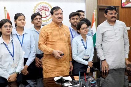 उद्योग की मांग के अनुसार ट्रेड्स का प्रशिक्षण देकर प्लेसमेंट कराना सुनिश्चित करें : मंत्री टेटवाल