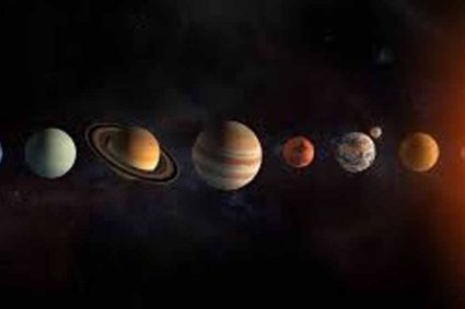 मई 2026 में बनेंगे तीन राजयोग, धन और करियर में बड़े बदलाव के संकेत