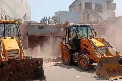 मोतिहारी में पुलिस का बड़ा एक्शन,150 अपराधियों के घरों पर कुर्की-जब्ती