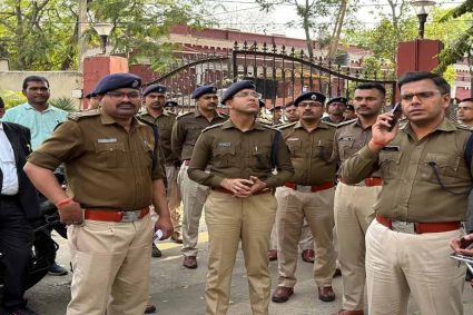 धनबाद में 54 पुलिसकर्मियों की वापसी, हाई कोर्ट ने प्रशासनिक ट्रांसफर रद्द किया