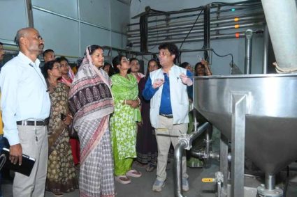 आत्मनिर्भरता की राह: दिशा दर्शन भ्रमण को मंत्री लक्ष्मी राजवाड़े ने बताया सशक्त माध्यम