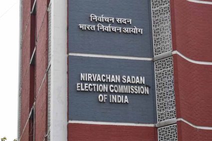 क्या पश्चिम बंगाल में फिर होंगे चुनाव? EVM गड़बड़ी की 77 शिकायतों पर जांच शुरू