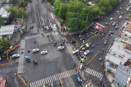 इंदौर ट्रैफिक पुलिस का ‘तीसरा नेत्र’, ड्रोन से चौराहों पर निगरानी, 2430 चालान