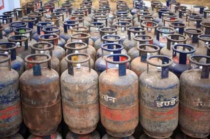 LPG पर अब ‘नो-टेंशन’: 15 देशों से गैस सप्लाई, सरकार का बड़ा फैसला