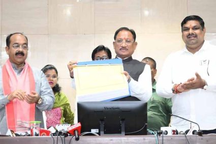 मुख्यमंत्री  विष्णुदेव साय ने माध्यमिक शिक्षा मंडल की 10वीं और 12वीं बोर्ड परीक्षाओं के परीक्षा परिणाम जारी कर विद्यार्थियों को दी शुभकामनाएं