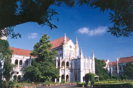 आंगनबाड़ी कार्यकर्ताओं को राहत: मानदेय कटौती का एरियर्स चुकाने का MP हाई कोर्ट का आदेश