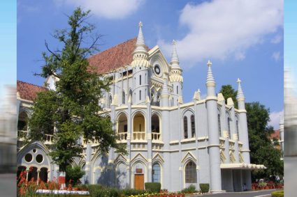 दिव्यांग बच्चों को स्कूल से निकालने पर हाईकोर्ट सख्त, चीफ जस्टिस ने DEO को तलब कर मांगी रिपोर्ट