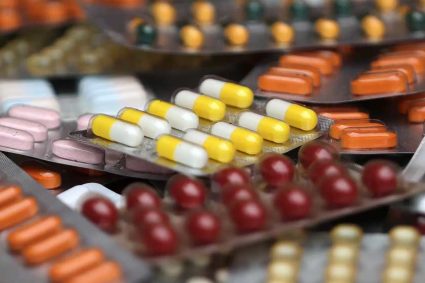 5 रुपए की पैरासिटामॉल कई गुना महंगी, इंदौर हाईकोर्ट ने मांगा जवाब